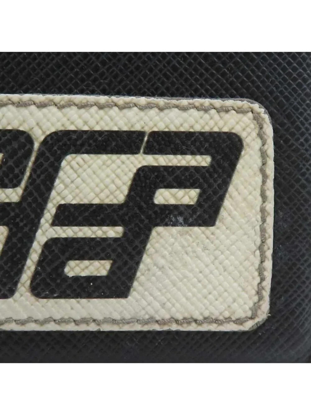 Prada item status